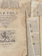 Load image into Gallery viewer, Original Italian Book Pages From 1550 - Set/8