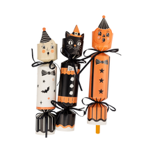 Load image into Gallery viewer, VHP1309 - Vintage Characters Party Crackers