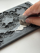 Load image into Gallery viewer, IOD Wreaths and Swags Mould by Iron Orchid Designs