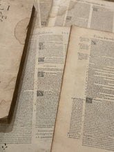 Load image into Gallery viewer, Original Italian Book Pages From 1550 - Set/8