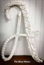 Load image into Gallery viewer, Floral Sculpted Monogram Initial